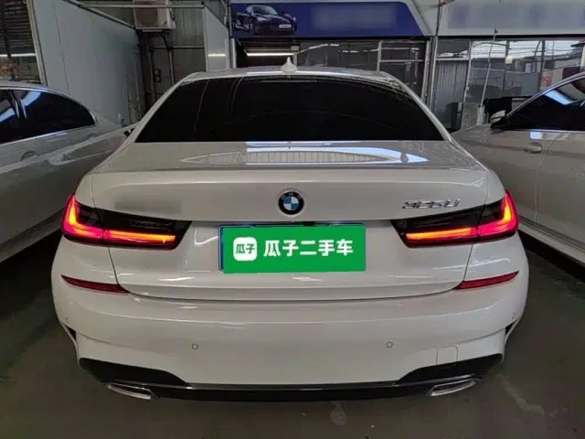 BMW 3 Series — Фото автомобиля 5