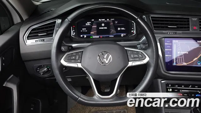 Volkswagen Tiguan — Фото автомобиля 15