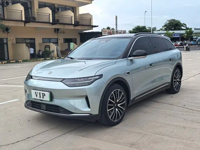 Leapmotor C11 — Фото автомобиля 2