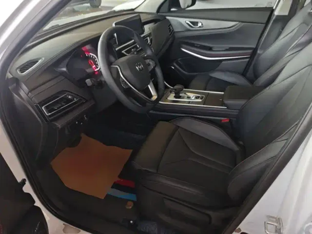 Changan CS75 — Фото автомобиля 14