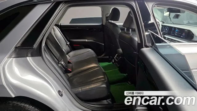 Hyundai Grandeur Grandeur (GN7) 3.5 LPG 2WD (Такси) — Фото автомобиля 12