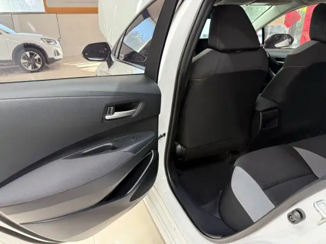Toyota Corolla — Фото автомобиля 17
