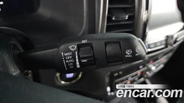 KG_Mobility_Ssangyong Rexton Новый Rexton Sport Дизель 2.2 2WD — Фото автомобиля 26