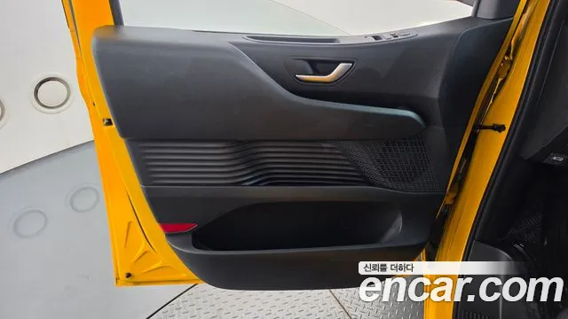 Hyundai Staria — Фото автомобиля 14