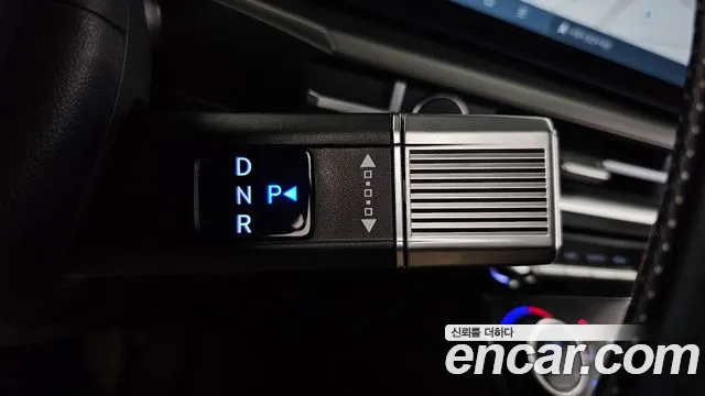 Hyundai Santa Fe MX5 — Фото автомобиля 12