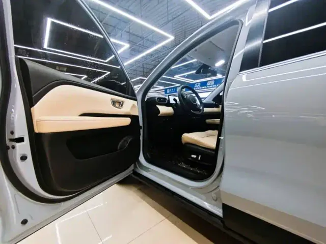 Wuling Binguo PLUS — Фото автомобиля 11