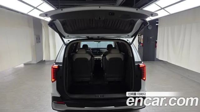 Kia Carnival 4th Gen — Фото автомобиля 24
