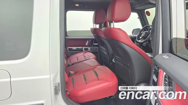 Mercedes-Benz G-Class — Фото автомобиля 17