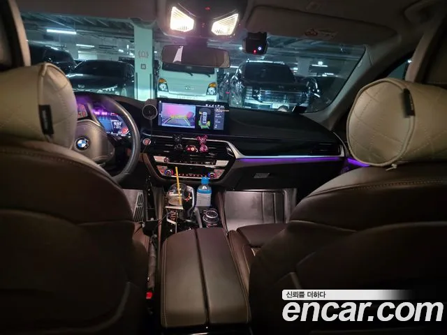 BMW 5 Series G30 — Фото автомобиля 6
