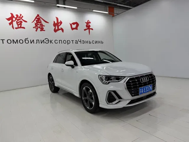 Audi Q3 — Фото автомобиля 3