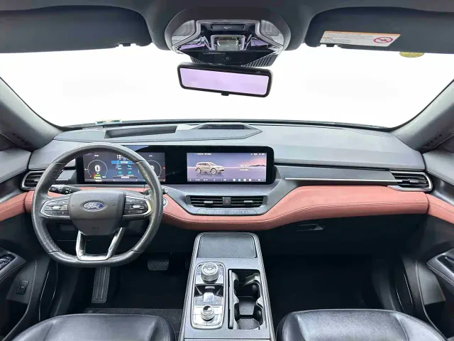 Ford Lingyu — Фото автомобиля 8