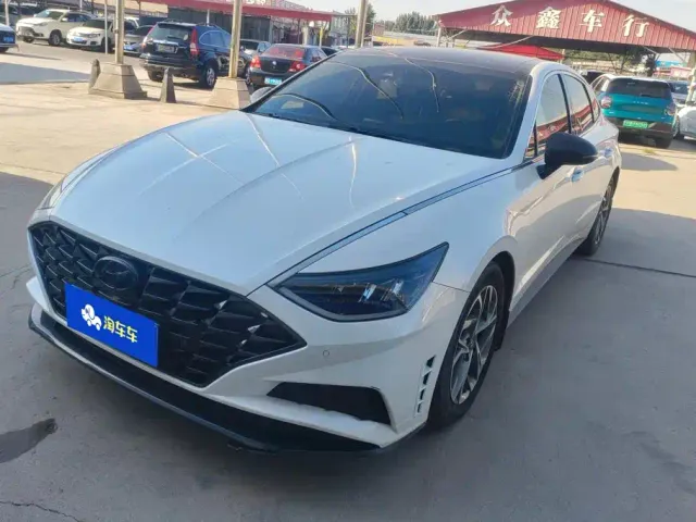 Фотография автомобиля — Hyundai Sonata