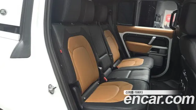 Land Rover Defender Defender (L663) 130 P400 X-Dynamic HSE — Фото автомобиля 12