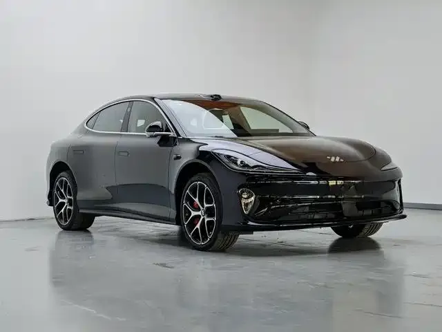 IM Motors L6 — Фото автомобиля 3