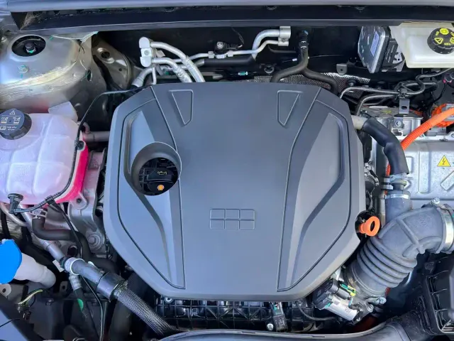 Geely Galaxy Stellar 6 — Фото автомобиля 29