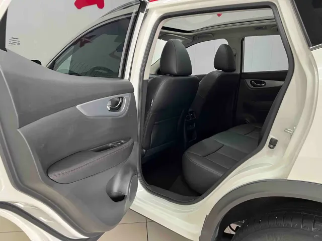 Nissan Qashqai — Фото автомобиля 15