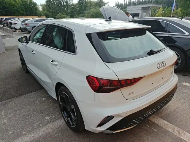 Audi A3 — Фото автомобиля 4