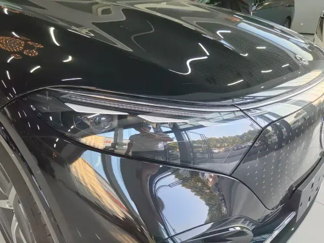Mercedes-Benz EQS SUV — Фото автомобиля 26