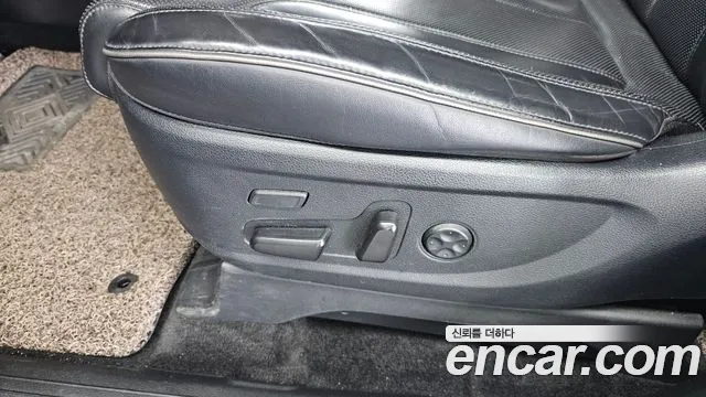 Hyundai Palisade Palisade Бензин 3.8 4WD — Фото автомобиля 24