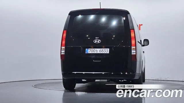 Hyundai Staria — Фото автомобиля 4