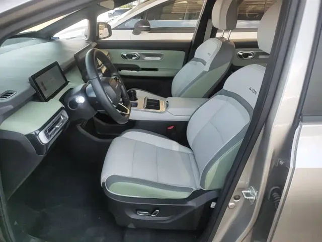 GAC Aion Y — Фото автомобиля 10