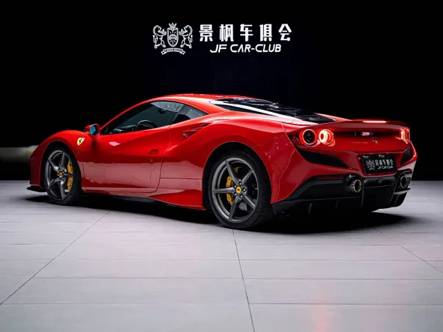 Ferrari F8 — Фото автомобиля 6