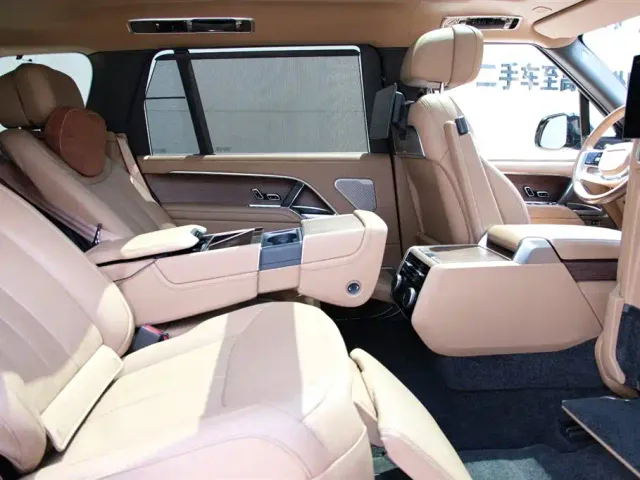 Land Rover Range Rover — Фото автомобиля 15