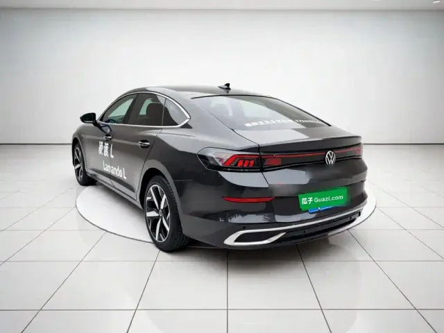 Volkswagen Lamando — Фото автомобиля 4