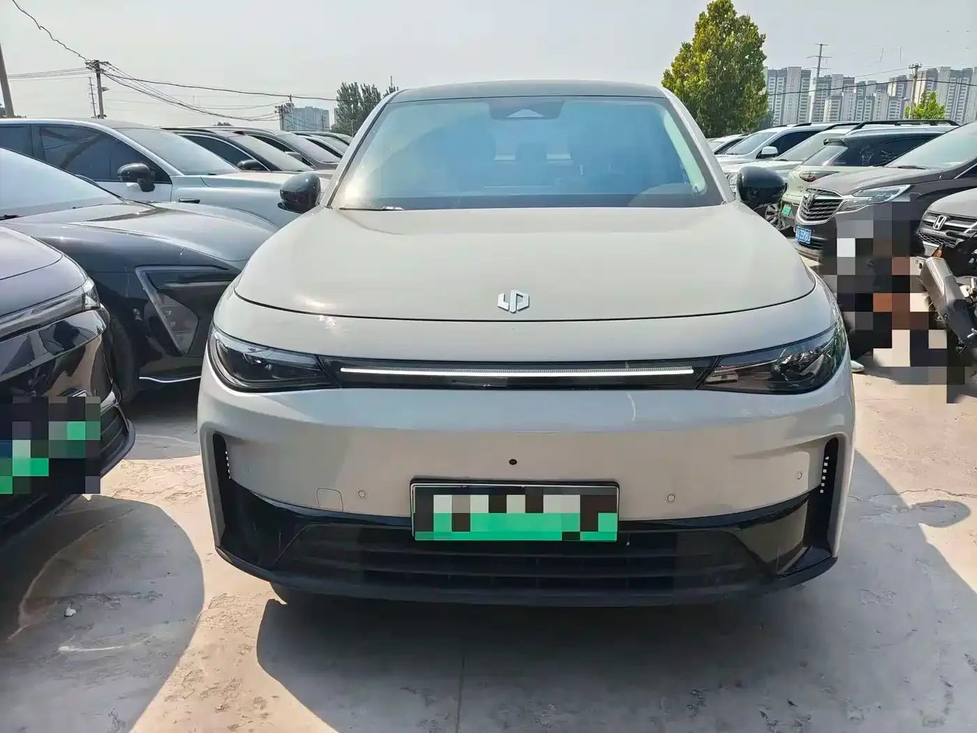 Leapmotor Leapmotor C10 2026 605 Delight Edition — Фото автомобиля 2