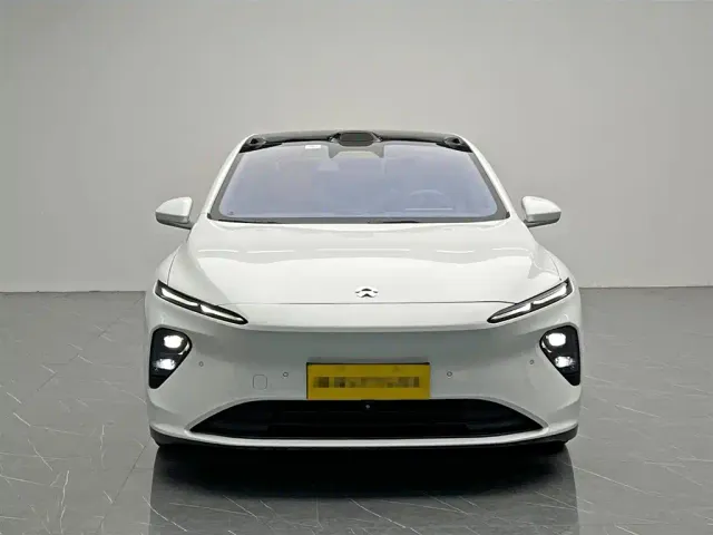 Nio ET7 — Фото автомобиля 2