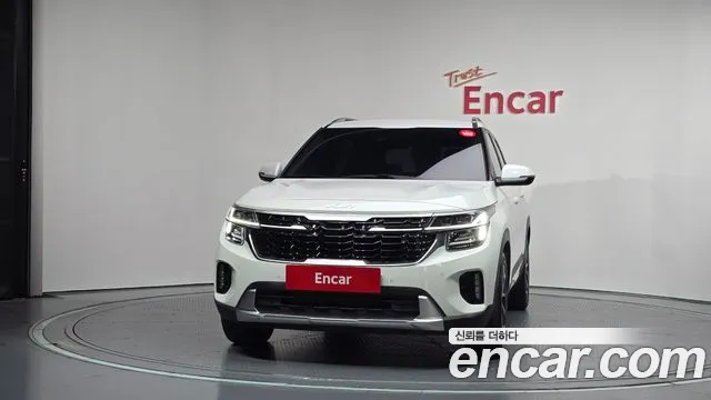 Kia Seltos — Фото автомобиля 3
