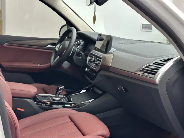 BMW X3 — Фото автомобиля 16