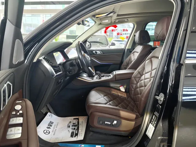 BMW X5 — Фото автомобиля 14