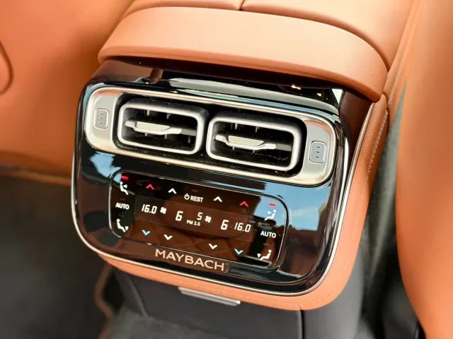 Mercedes-Benz Maybach S-Class — Фото автомобиля 13
