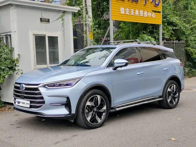 Фотография автомобиля — BYD Tang