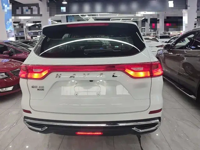 Haval M6 — Фото автомобиля 5