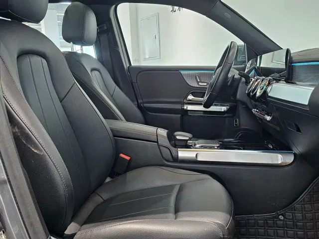 Mercedes-Benz GLB-Class — Фото автомобиля 10