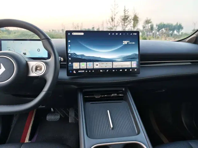 Baojun Yunhai — Фото автомобиля 12
