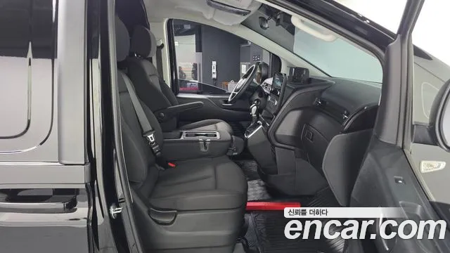 Hyundai Staria — Фото автомобиля 11