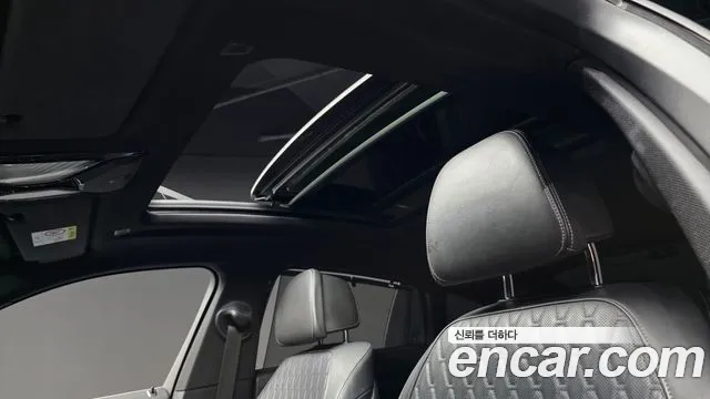 BMW X6 xDrive40i M Sport — Фото автомобиля 18