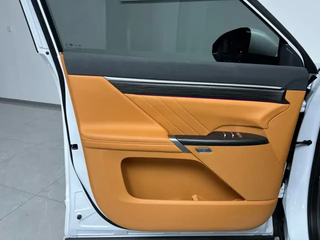 Dongfeng eπ 008 — Фото автомобиля 13