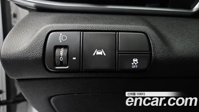 Hyundai AVANTE Avante (CN7) — Фото автомобиля 14