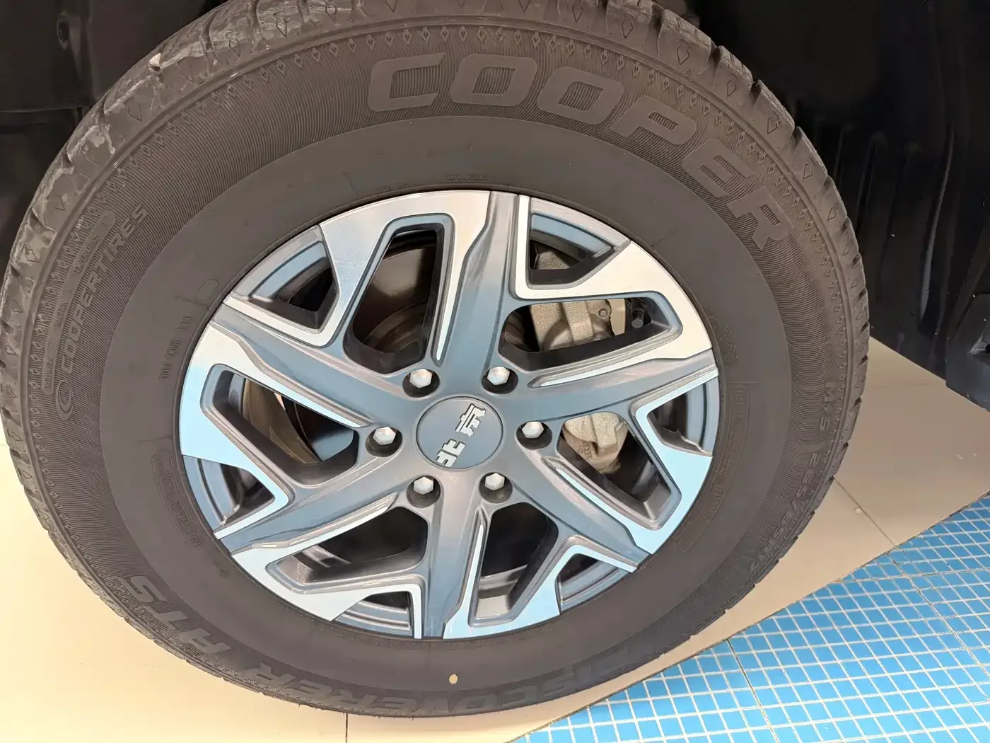 BAIC ORV Beijing Offroad BJ40 2024 2.0T All-new Blade Hero Edition Climber — Фото автомобиля 5