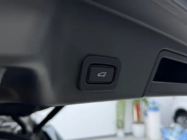 Land Rover Range Rover Evoque — Фото автомобиля 16