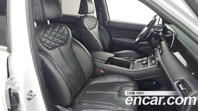 Hyundai Palisade Palisade Дизель 2.2 2WD — Фото автомобиля 26