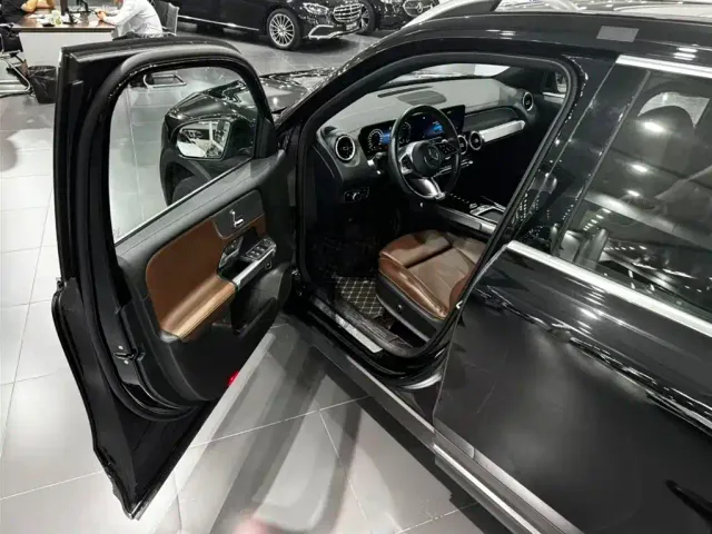Mercedes-Benz GLB-Class — Фото автомобиля 13