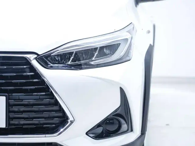 Toyota YARiS L Zhi Xuan — Фото автомобиля 8