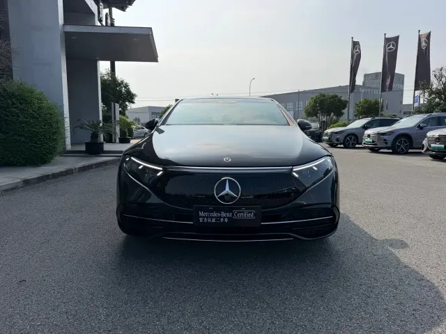 Mercedes-Benz EQS — Фото автомобиля 2