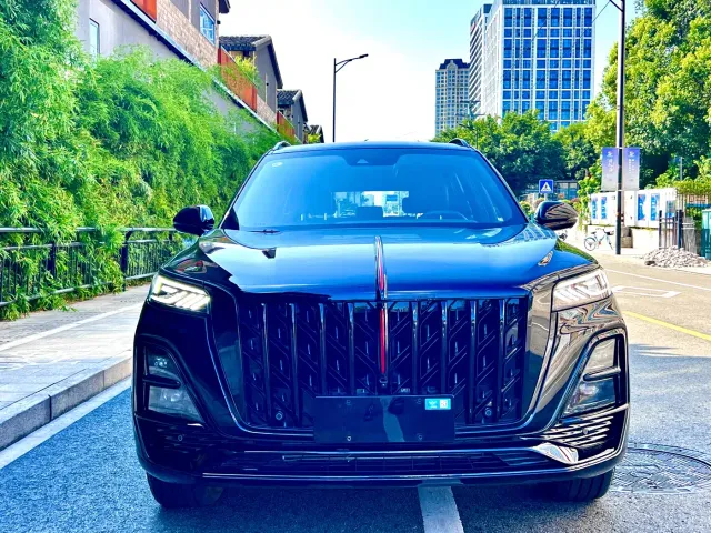 Hongqi HS5 — Фото автомобиля 3