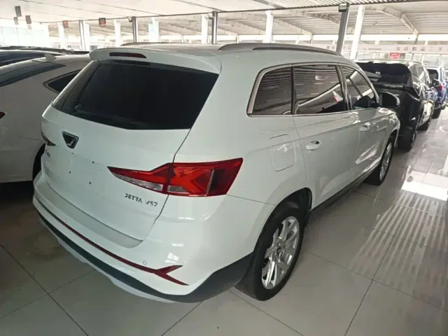 Jetta VS7 — Фото автомобиля 6